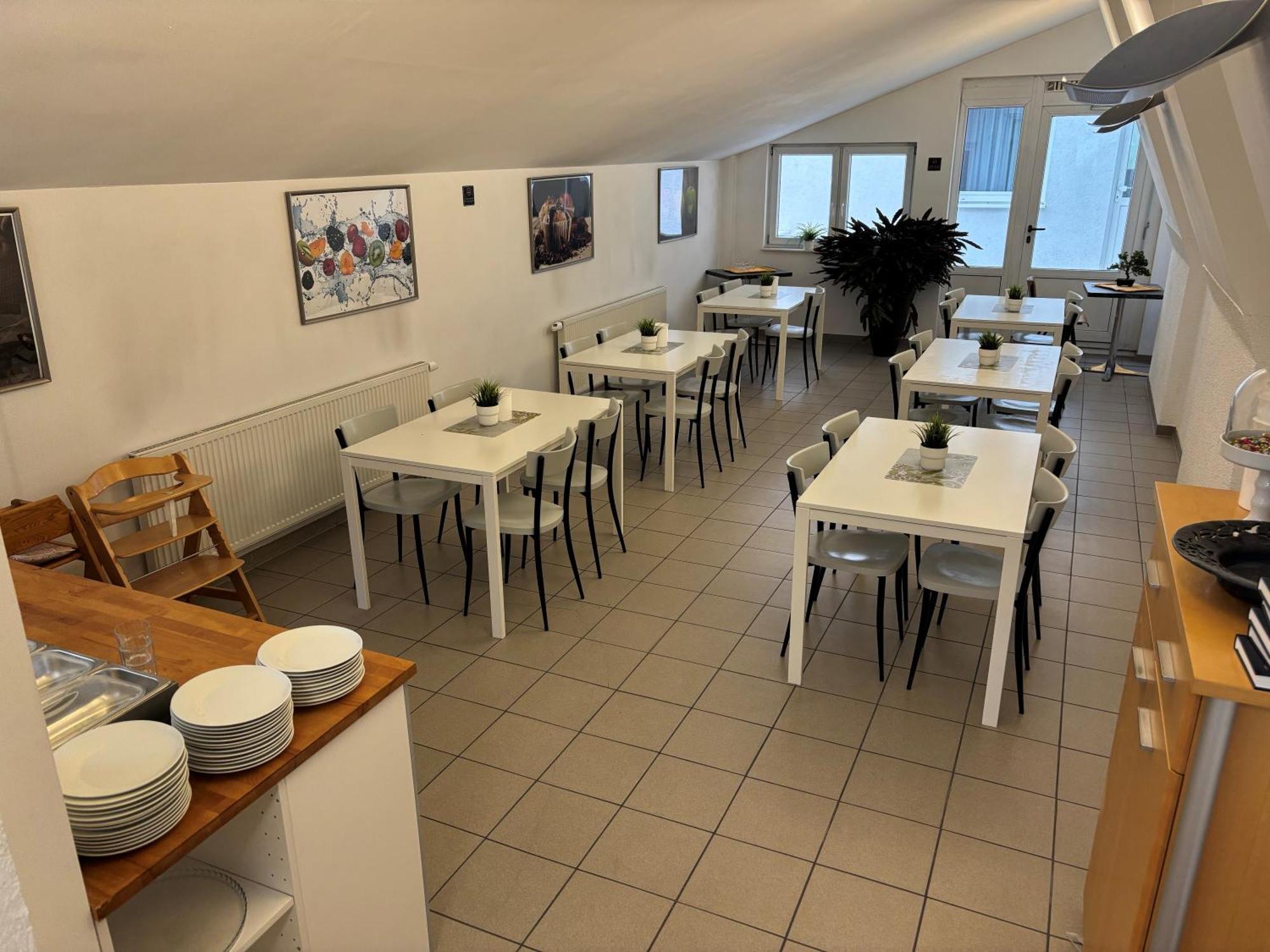 Motel Drei Koenig- Ihr Transithotel Heimsheim Exteriör bild